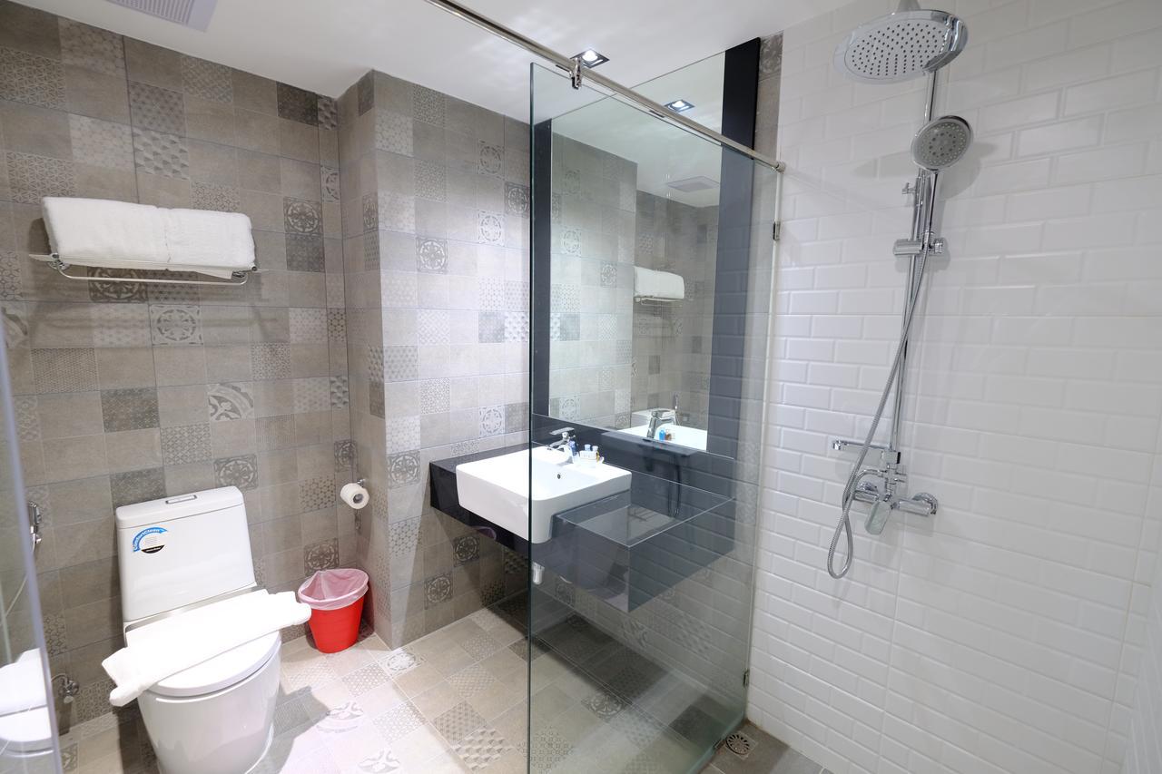The Tung Hotel Патая Екстериор снимка