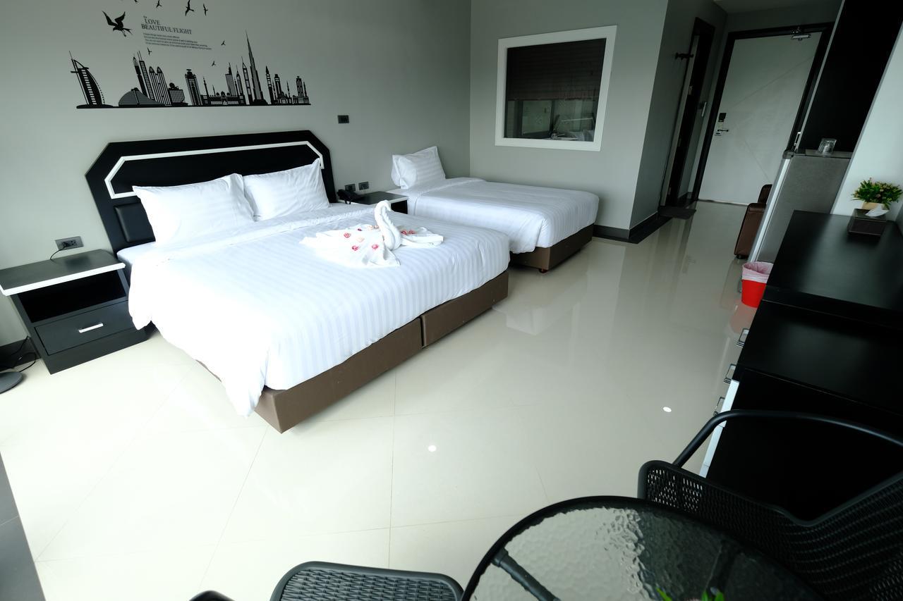 The Tung Hotel Патая Екстериор снимка