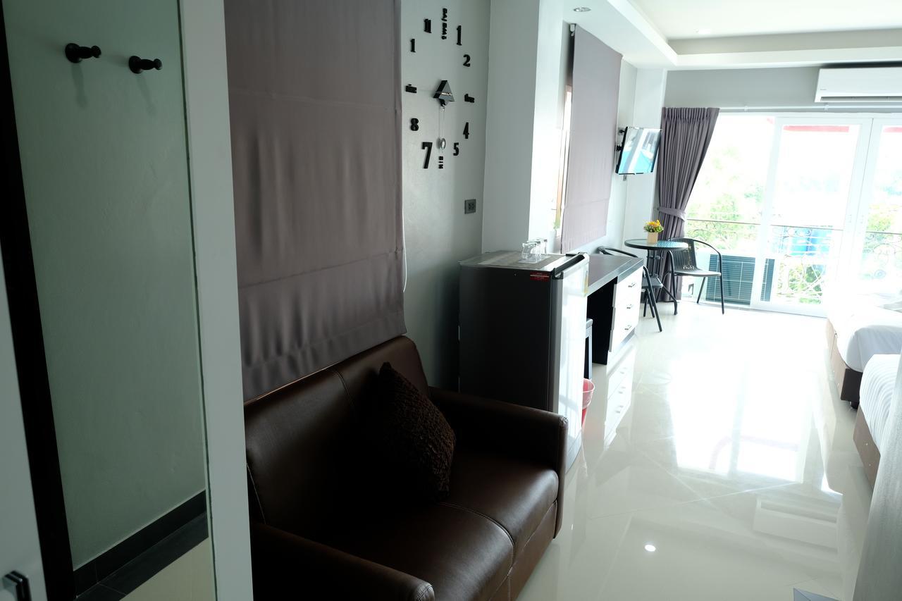 The Tung Hotel Патая Екстериор снимка